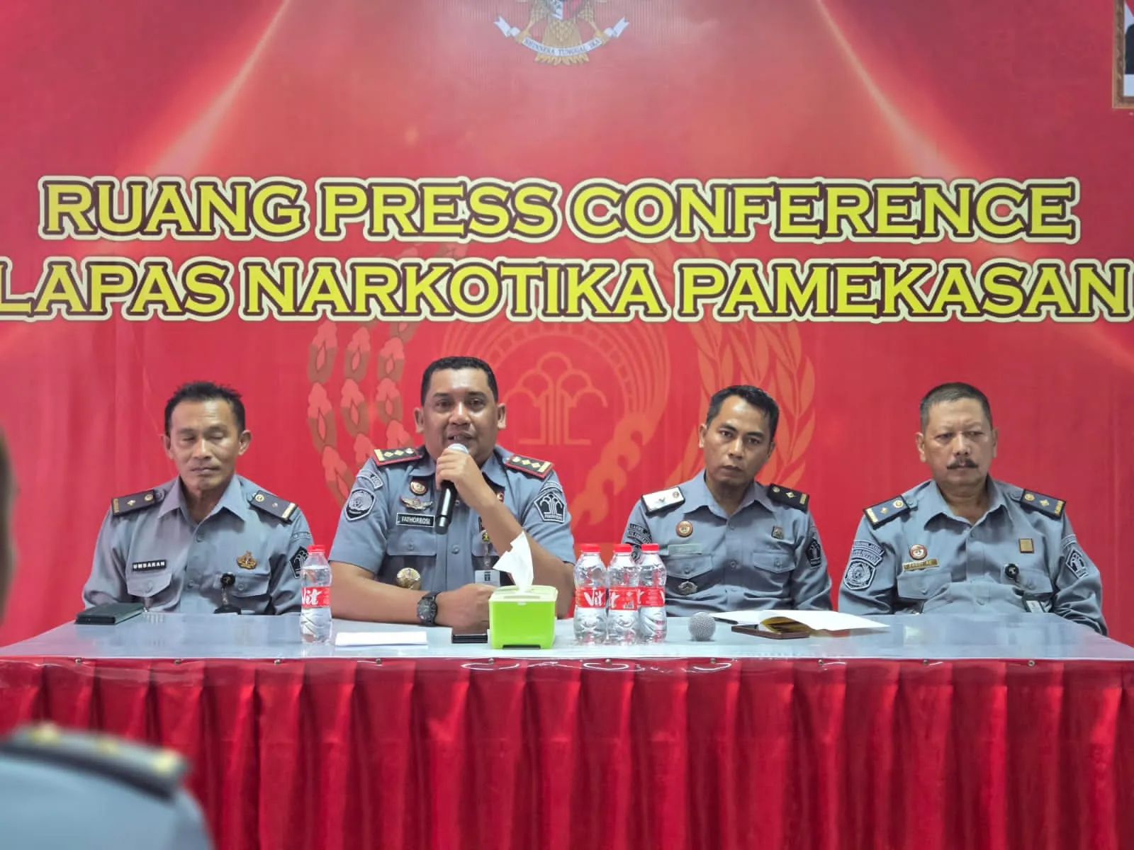Pengarahan Perdana Kalapas Narkotika Kelas IIA Pamekasan: Bangun Semangat Kebersamaan dan Profesionalisme