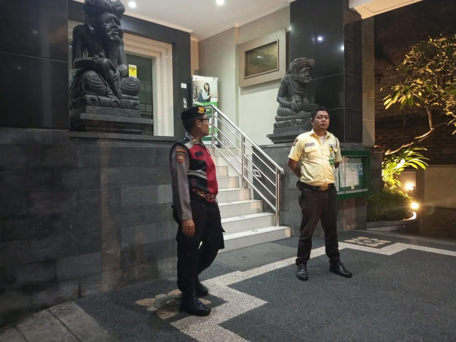Cegah Kriminalitas Unit Samapta Polsek Mengwi Sambangi Kantor BPD Bali