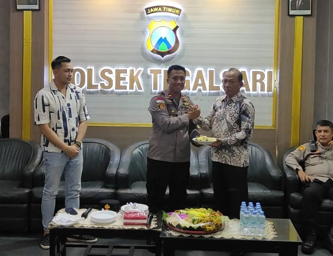 Polsek Tegalsari Gelar Acara Pelepasan Purna Bhakti Ipda Robert