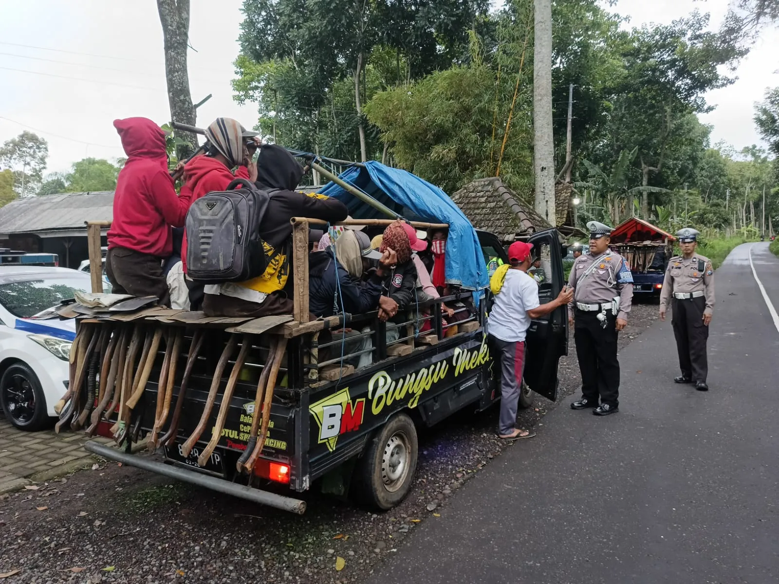 Patroli Subuh Upaya Preventif Polres Bondowoso Pasca Laka Tunggal di Ijen