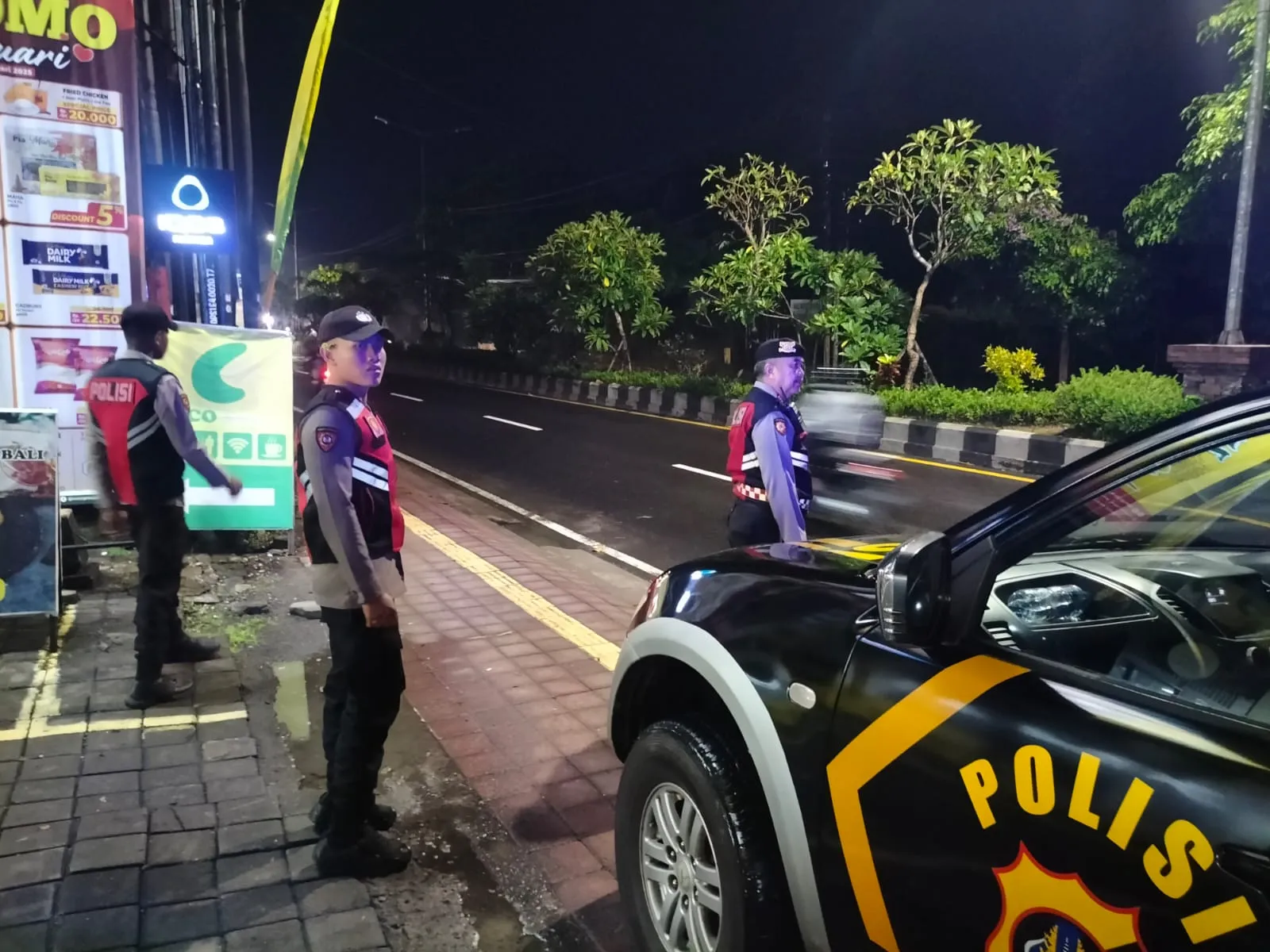 Polsek Kuta Selatan Gelar Blue Light Patrol untuk Menjaga Keamanan Malam Hari