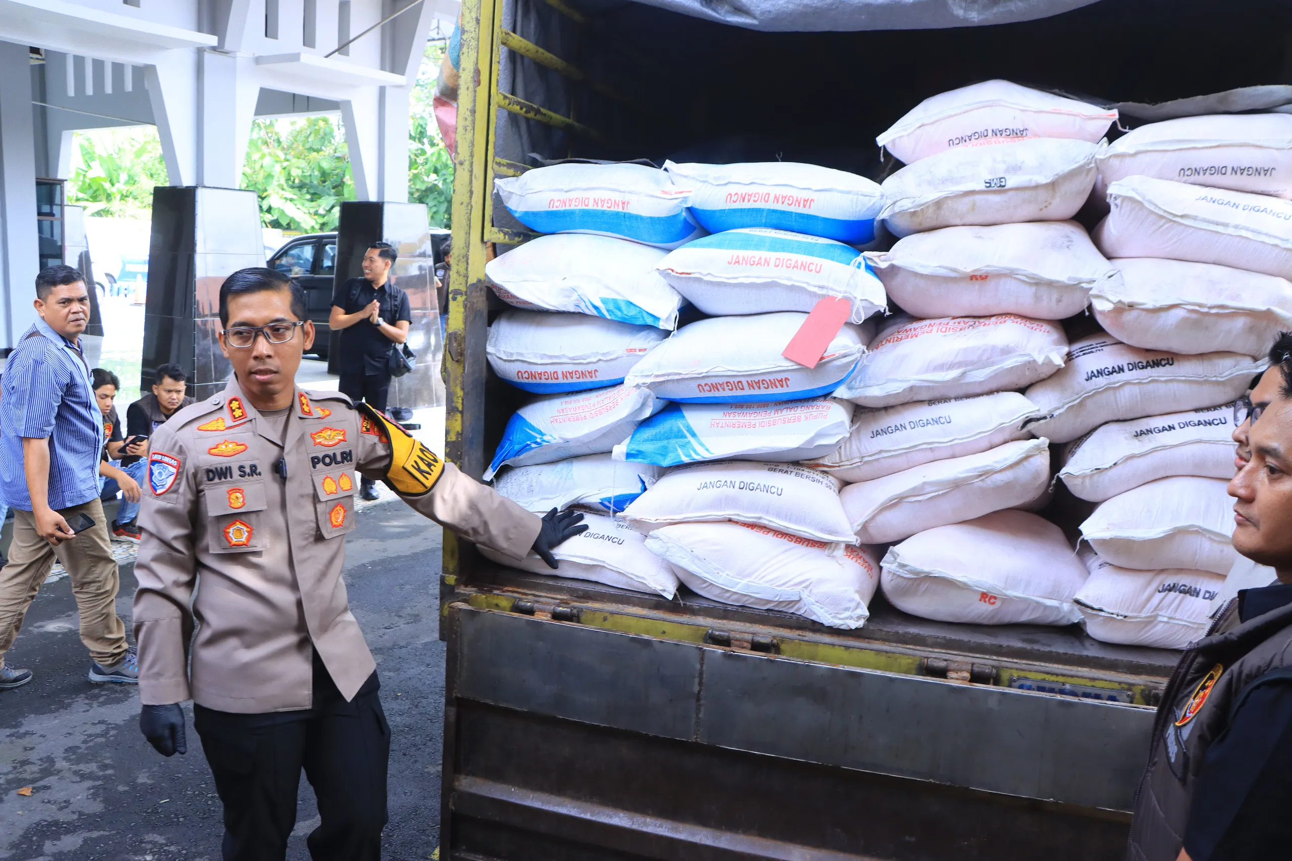 Polres Ngawi Berhasil Ungkap Penjualan Pupuk Bersubsidi Secara Ilegal