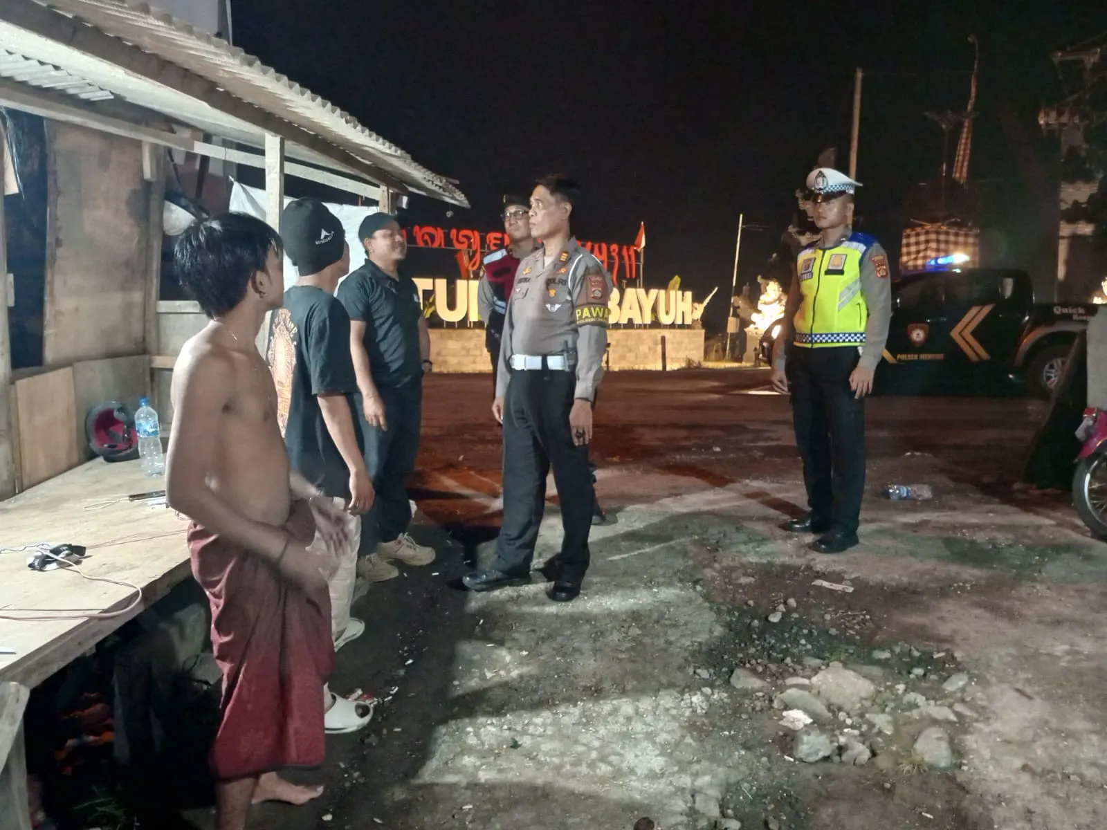 UKL Polsek Mengwi Imbau Buruh Proyek Jaga Kaktibmas