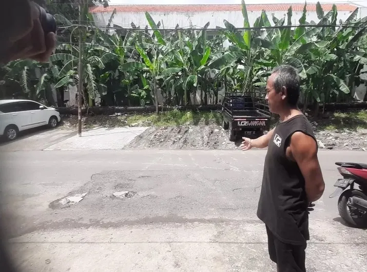 Terjadi di Kota Surabaya,Dua Unit Mobil Mitsubishi L 300 Milik Pengusaha Rental Sound System Billy Syaputra, 32 Telah Raib