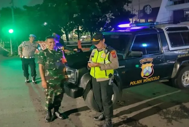 Polsek Wonocolo Gelar Patroli Gabungan 3 Pilar, Amankan 5 Motor Knalpot Brong