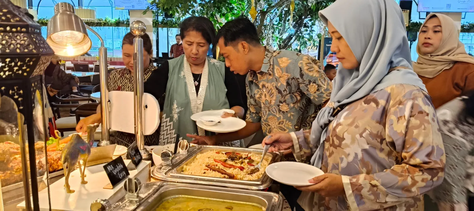 Leedon Hotel Suites Surabaya Sajikan 150 menu Makanan Saat Bulan Ramadhan Kali Ini