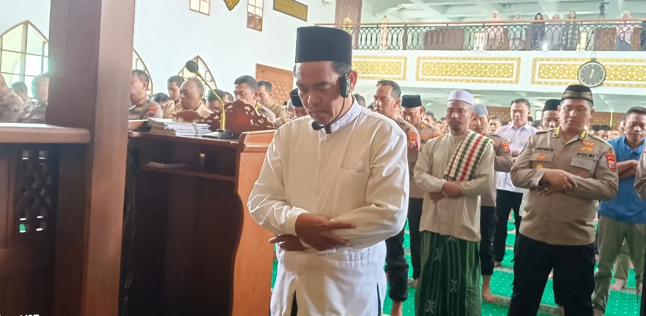 Polda Jatim Gelar Shalat Gaib Wujud Empati Atas Gugurnya 3 Anggota Dalam Tugas di Way Kanan Lampung