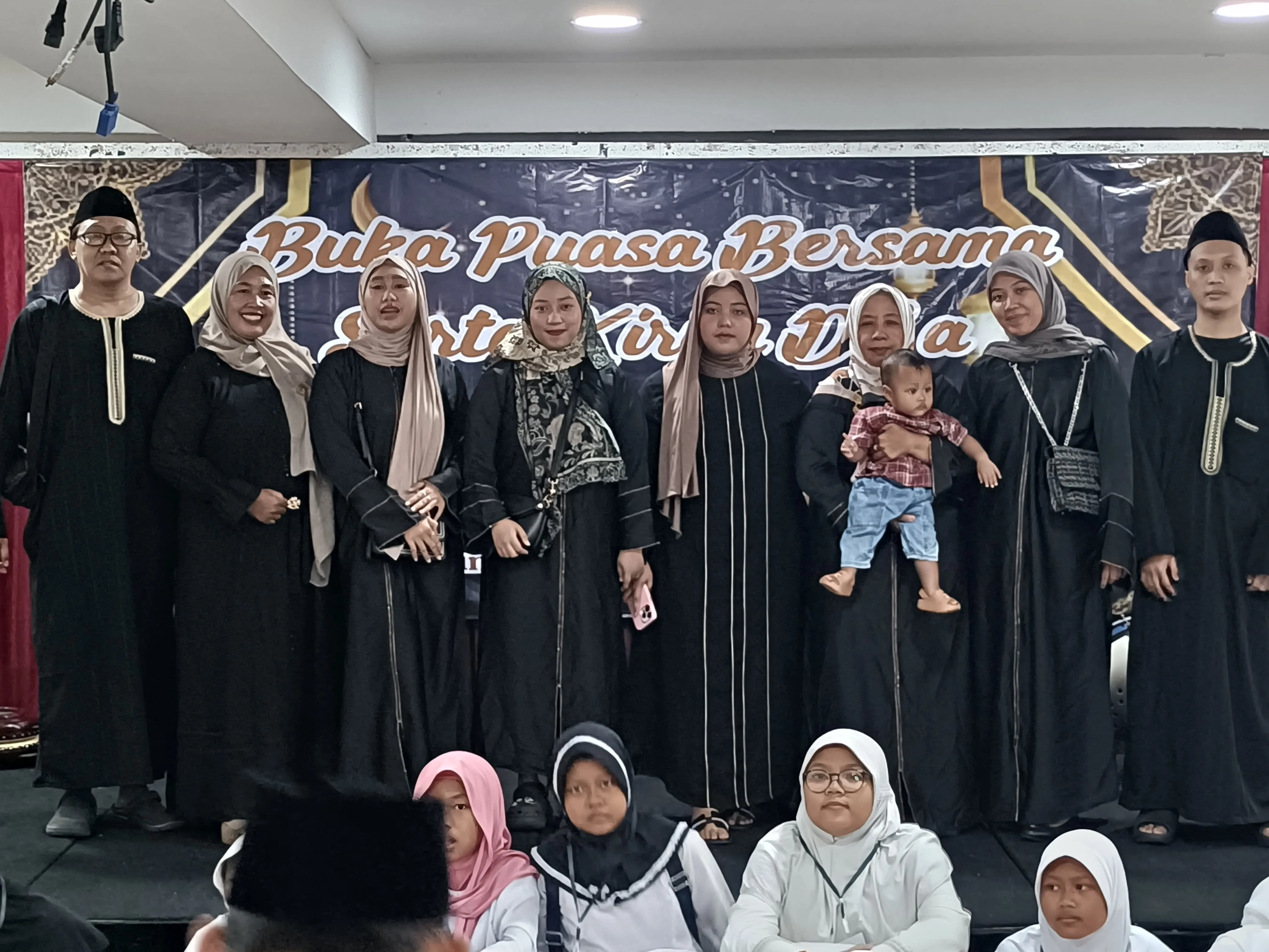 Keluarga Besar Gelar Doa Bersama dan Buka Bersama Anak Yatim Piatu di Bulan Puasa Suci Ramadhan.