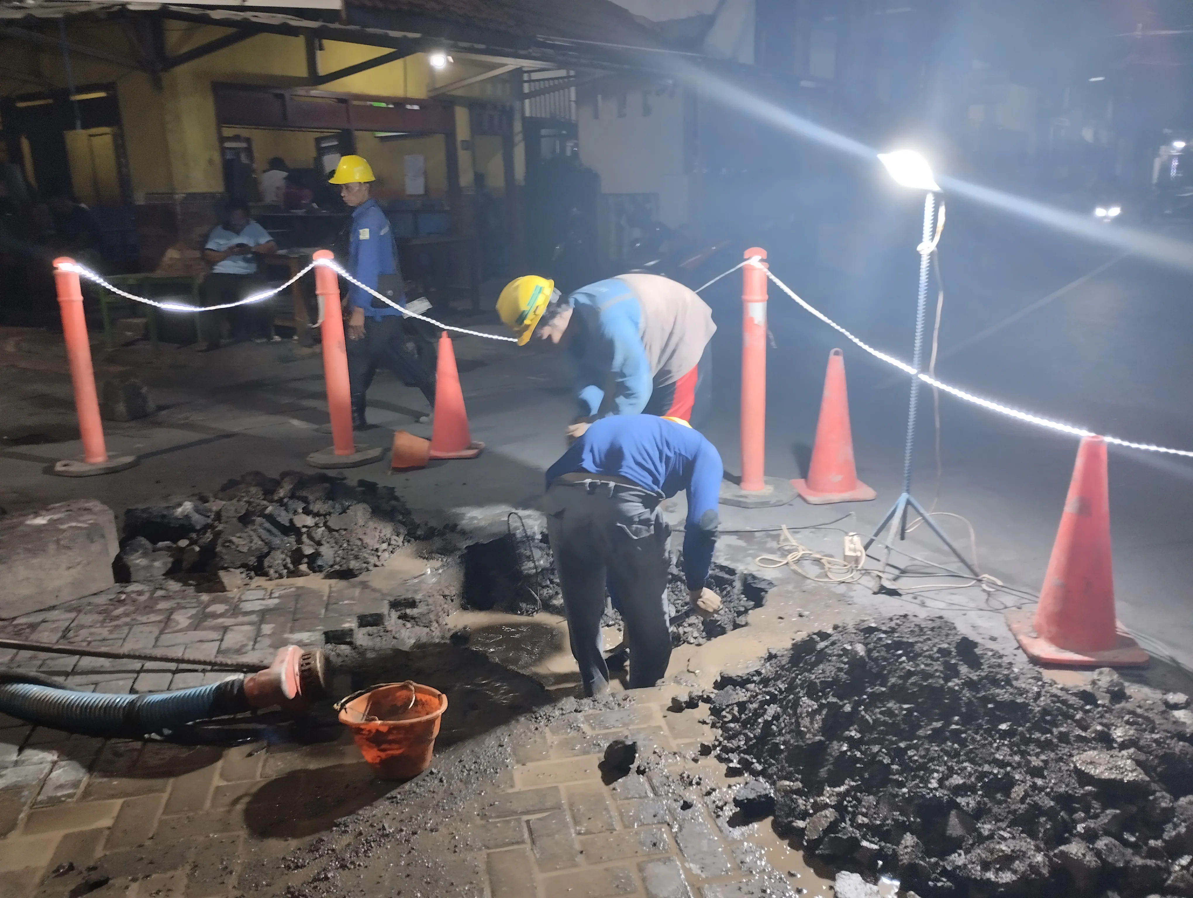 Perbaikan Pipa Bocor PDAM Surabaya, Telah Gerak Cepat 