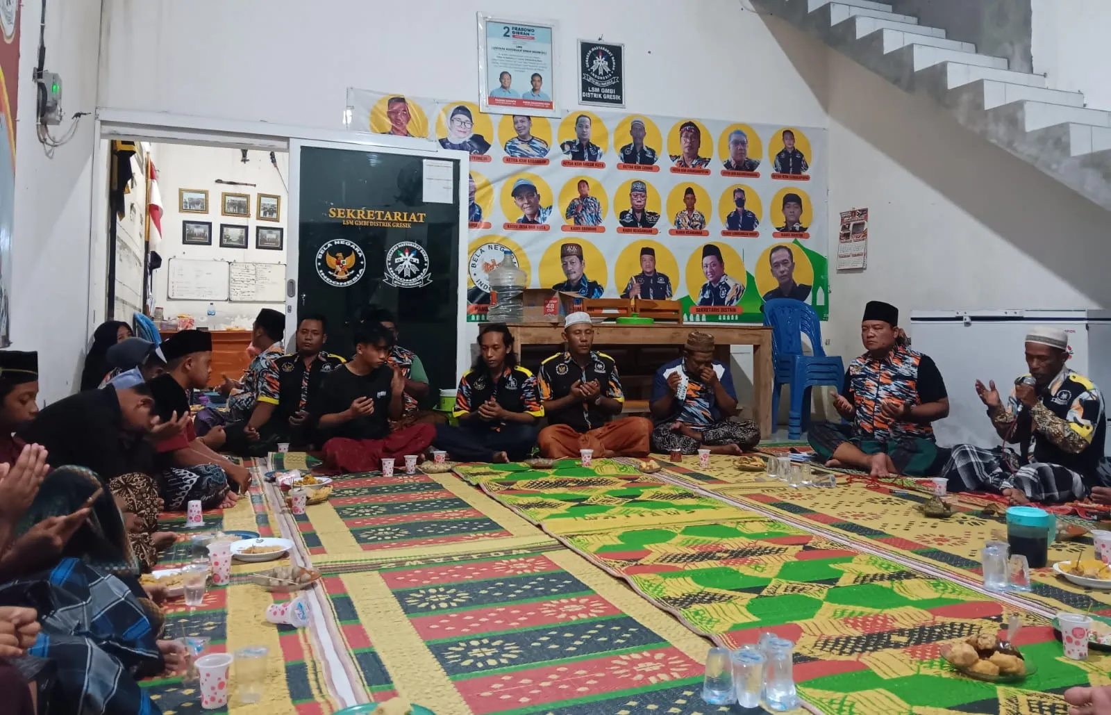 Jumat Berkah, LSM GMBI Doa Bersama Serta Bagi-bagi Santunan Anak Yatim dan Dhuafa