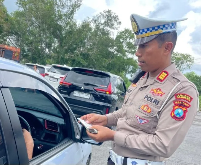 Guna Menertibkan Pengendara yang Tidak Tertib, Satlantas Polres Sampang Lakukan Ops Kelengkapan Kendaraan