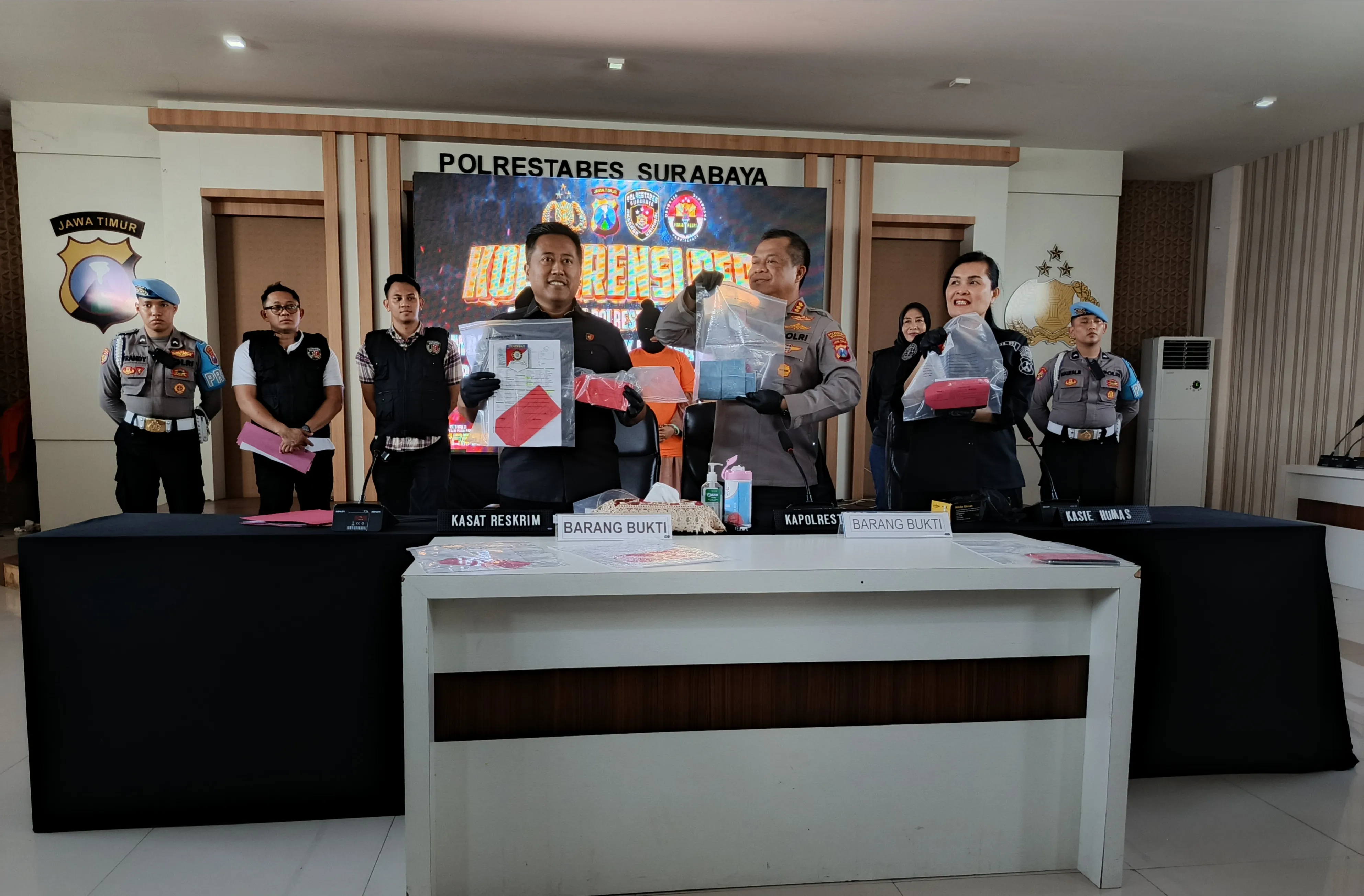 Satreskrim Polrestabes Surabaya Berhasil Ungkap Kasus TPPO, Tiga Orang Tersangka Diamankan