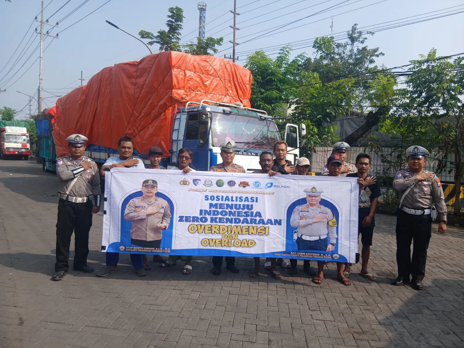 Sosialisasi Over Dimensi dan Overload di Prapat Kurung: Upaya Satlantas polres Tanjung Perak Cegah Kerusakan Jalan dan Kecelakaan