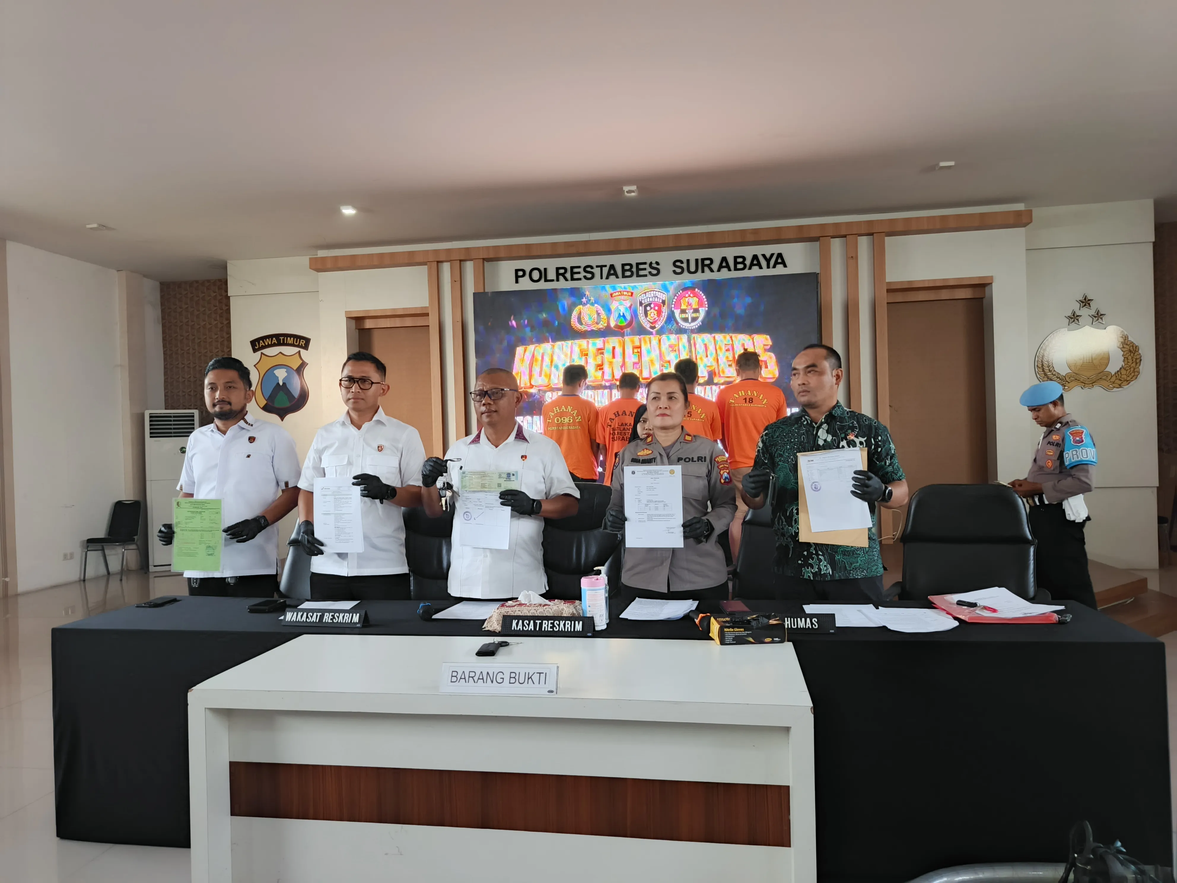 Polrestabes Surabaya Berhasil Amankan Empat Pelaku Penyalahgunaan BBM Bersubsidi Jenis Solar