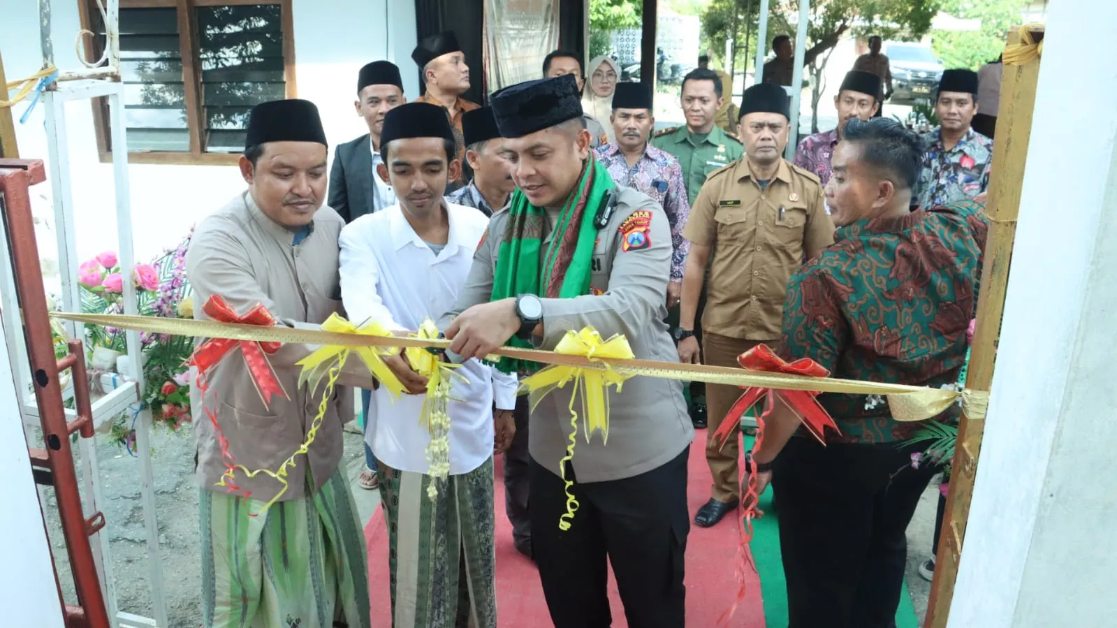 Demi Kelangsungan Hidup Masyarakat, Kapolres Bangkalan Resmikan Sumur Bor di Wilayah Kokop
