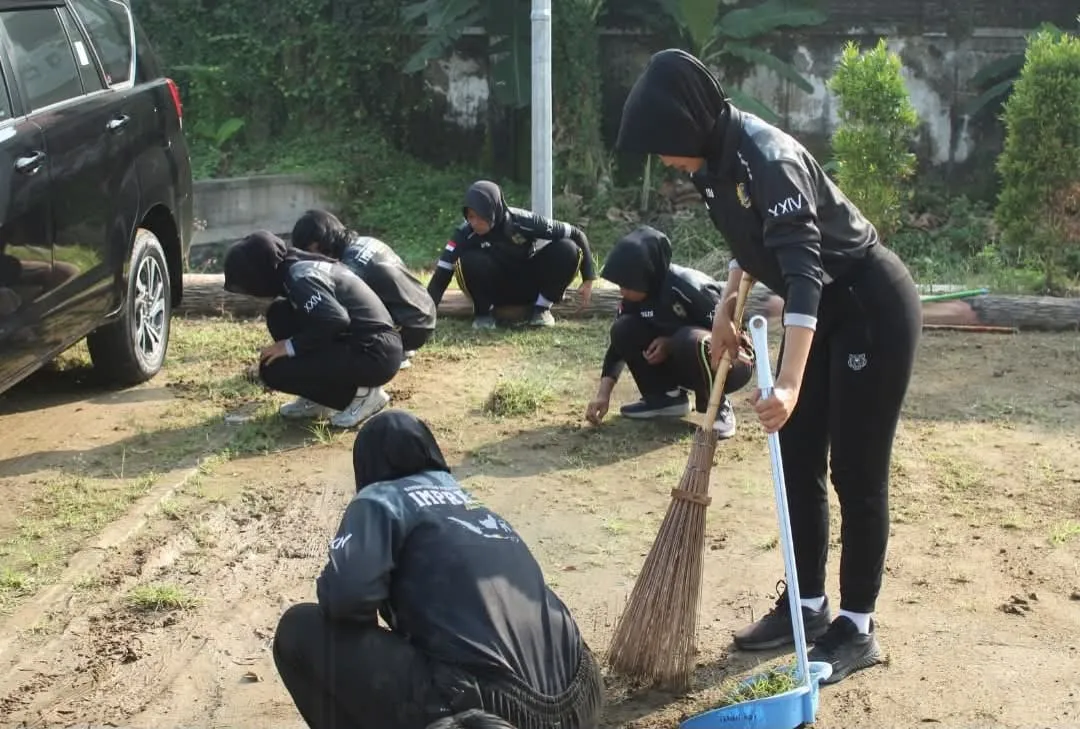 Wujudkan Rutan Bersih, Surabaya Konsisten Laksanakan Jumat Bersih