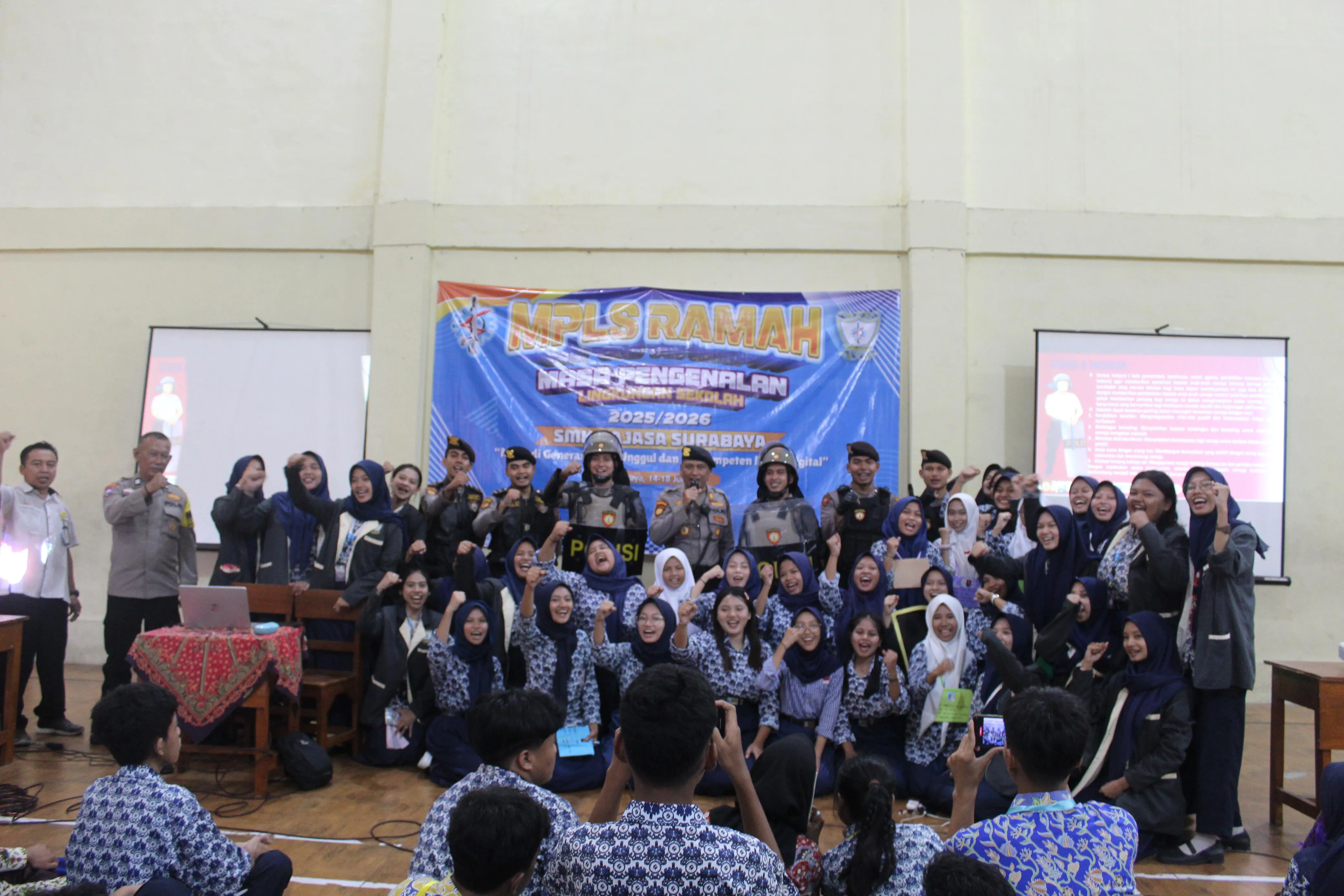 Bukan Sekadar MPLS: Polrestabes Surabaya Bekali Siswa SMK Rajasa dengan Edukasi Anti-Gangster dan Kenakalan Remaja