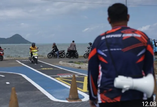 Satpas Polres Gresik layanan Sim Buka di Pulau Bawean