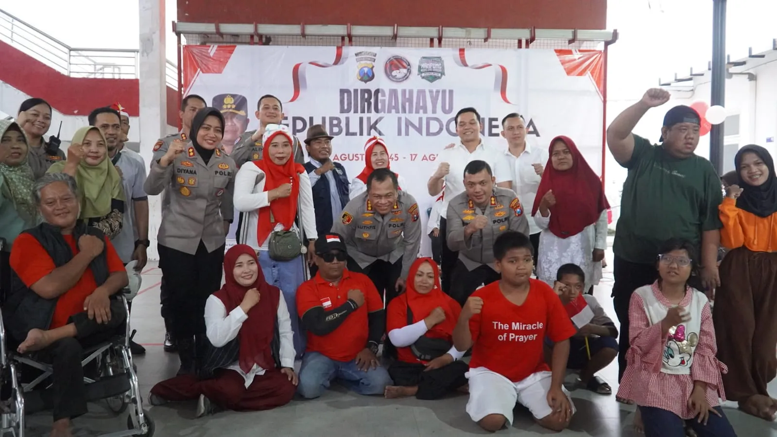 Dpifabel Surabaya Meriahkan Lomba HUT RI ke-80 di Kampung Bebas Narkoba Kupang Gunung Timur