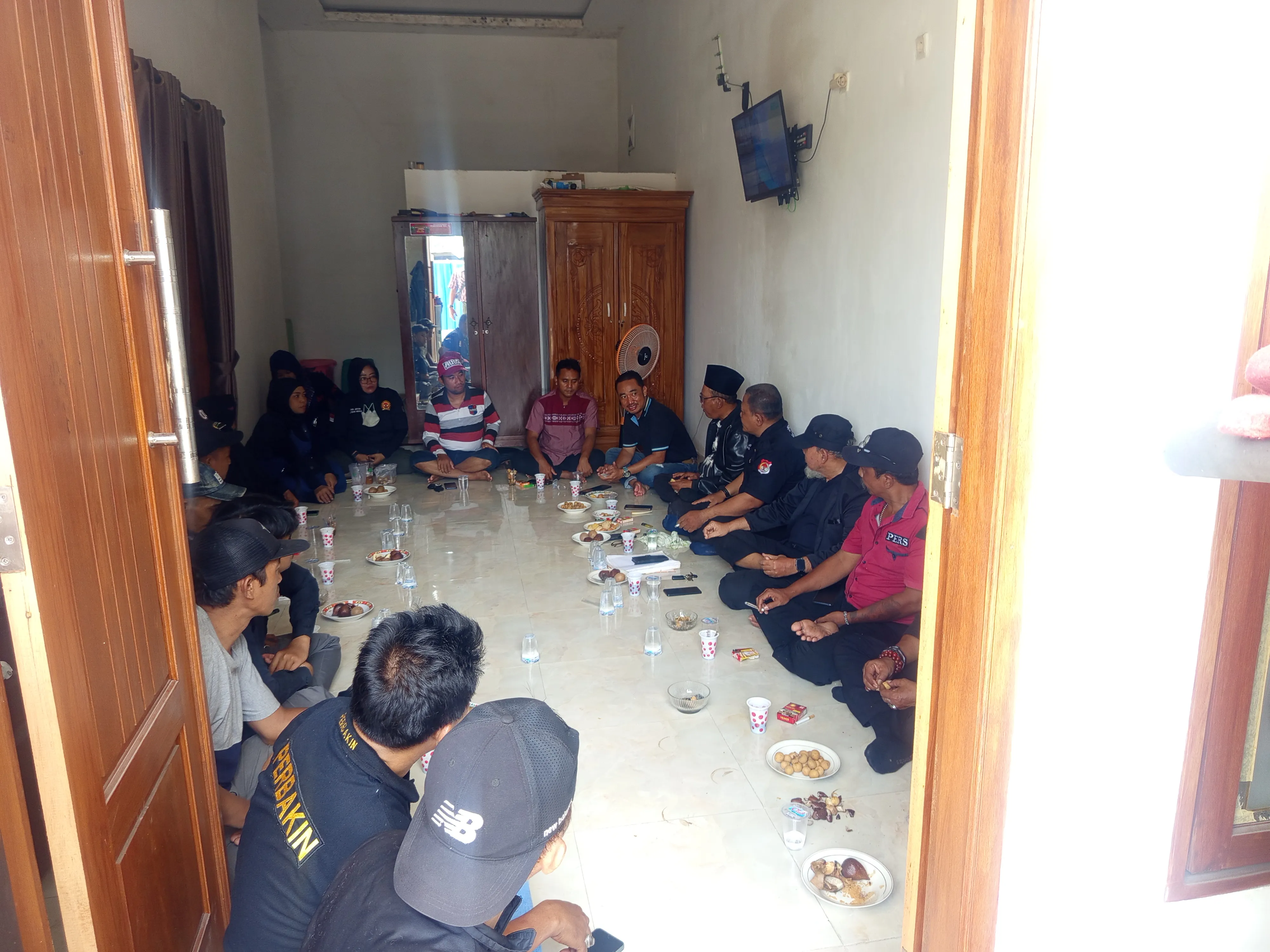 LSM Lembah Arasia, Surabaya Gelar Rapat Rutinitas Evaluasi Kerja