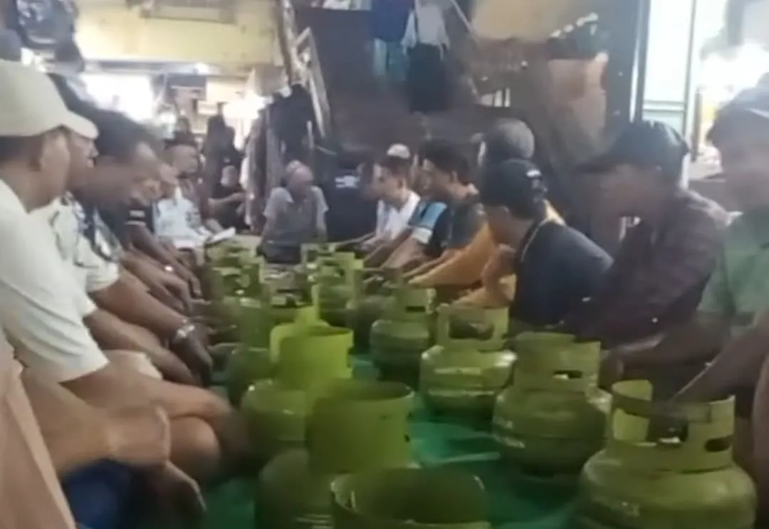 Dari Gunungan hingga Tabung Gas Cerita Unik Maulid Nabi di Nusantara