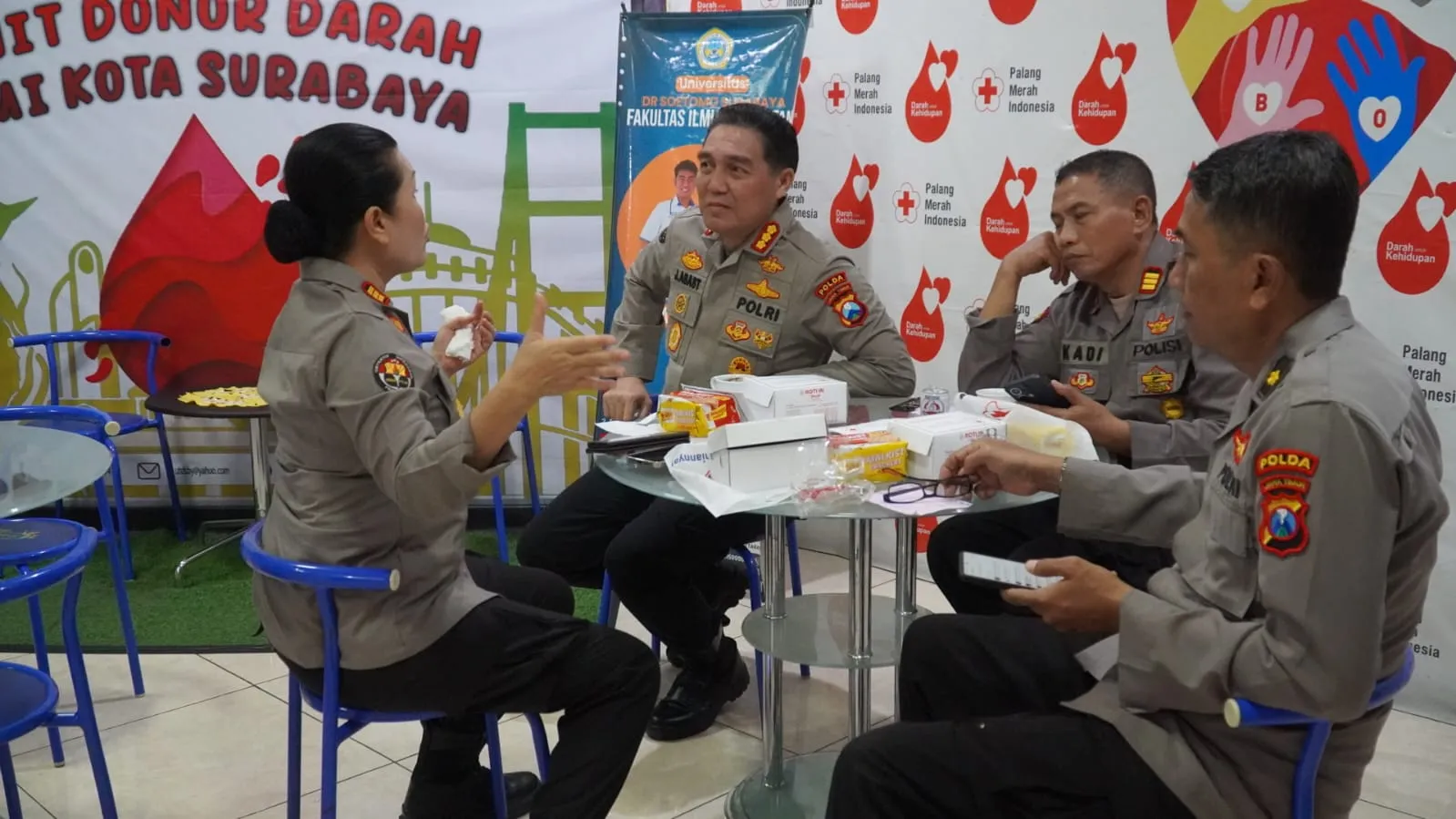 Sekantong Darah untuk Sesama: Polrestabes Surabaya Gelar Donor Darah Sambut HUT Humas Polri ke-74