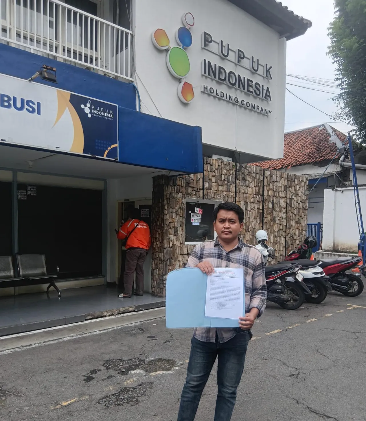 Aliansi Madura Indonesia Soroti Kelangkaan dan Harga Mahal Pupuk di Sampang