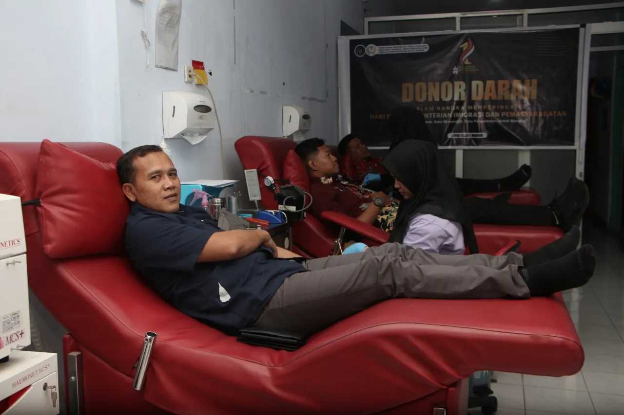 Peringati Hari Bakti Kemenimipas, Lapas I Madiun Gelar Aksi Donor Darah untuk Sesama