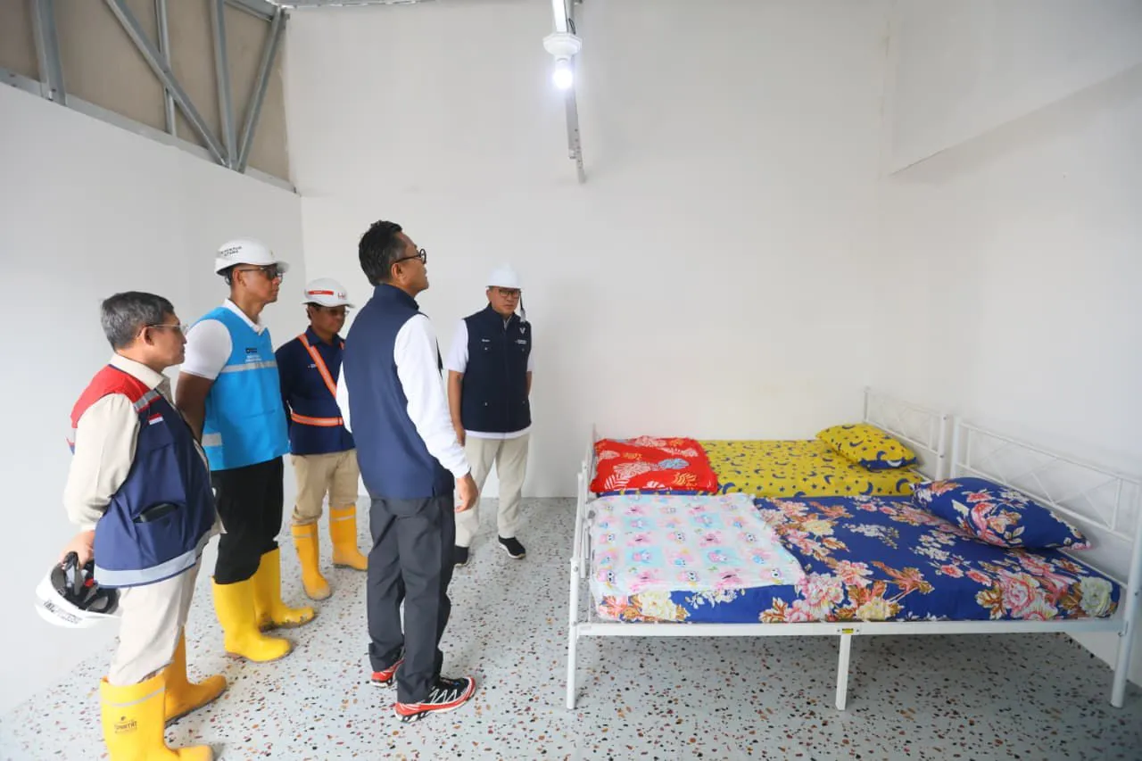 Bangun Huntara di Aceh Tamiang, PLN Sambung Listrik untuk Semua Rumah dan Fasum