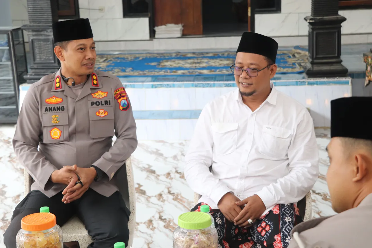 Polri Rangkul Ulama, Kapolres Sumenep Sambangi Ketua PCNU di Guluk-Guluk