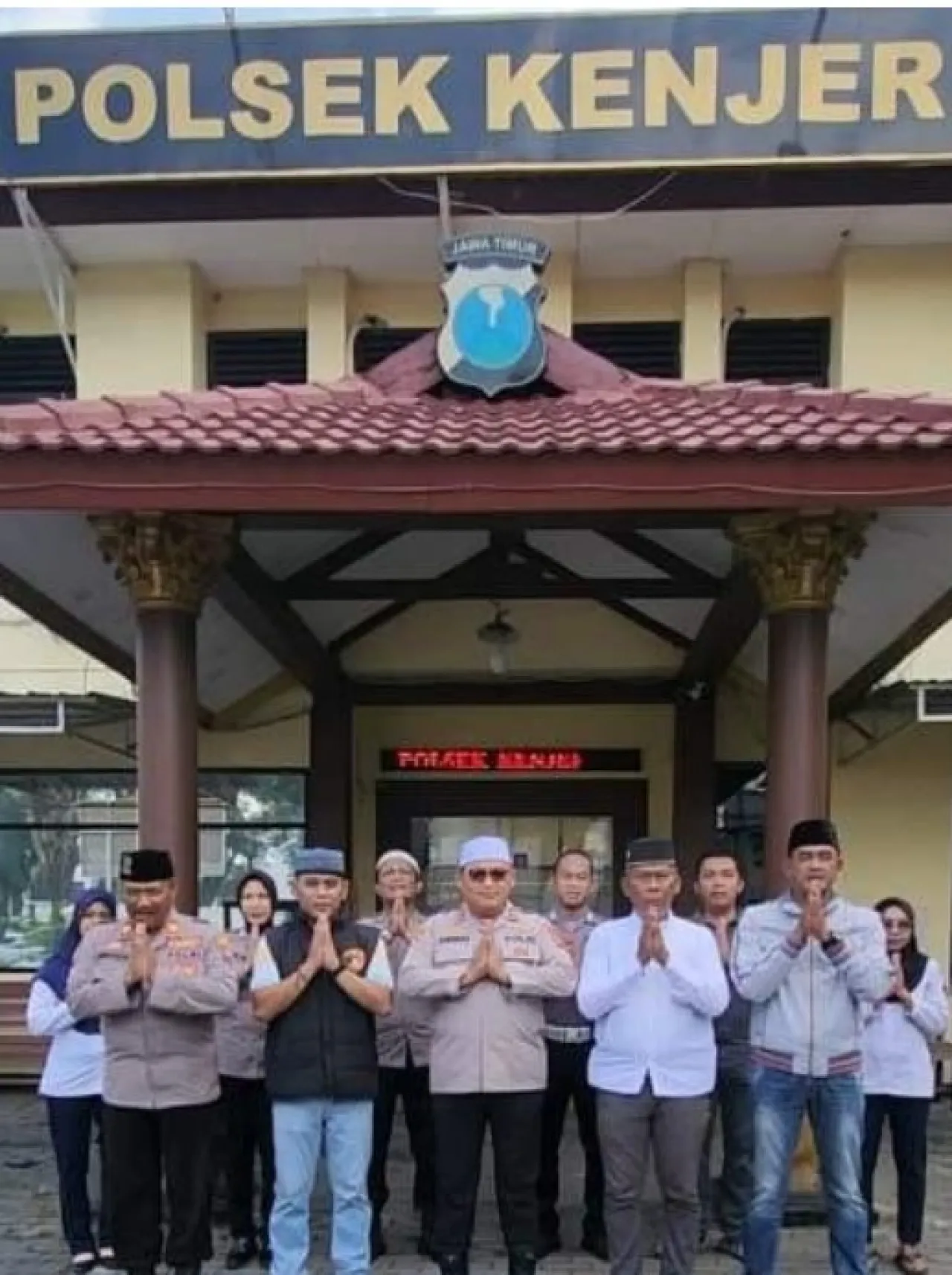 Polsek Kenjeran Sampaikan Permohonan Maaf dan Ajak Warga Jaga Kamtibmas Jelang Ramadan 1447