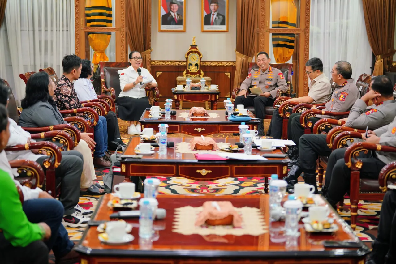 Terima Audiensi KSBSI, Kapolri Tegaskan Sinergitas untuk Perjuangkan Hak Buruh 