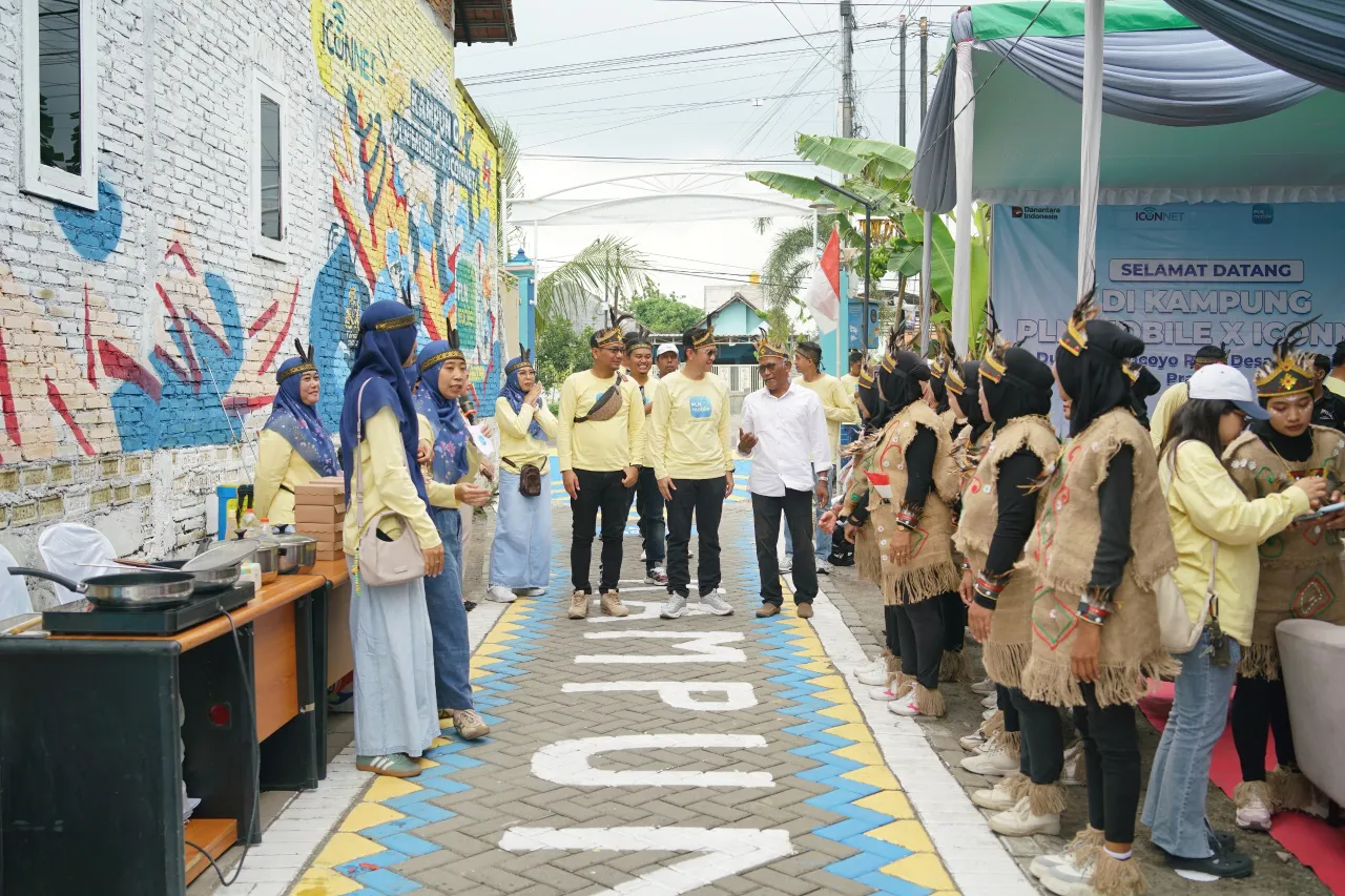 Site Visit Kampung PLN Mobile X ICONNET di Sidoarjo Perkuat Integrasi Listrik dan Internet Desa