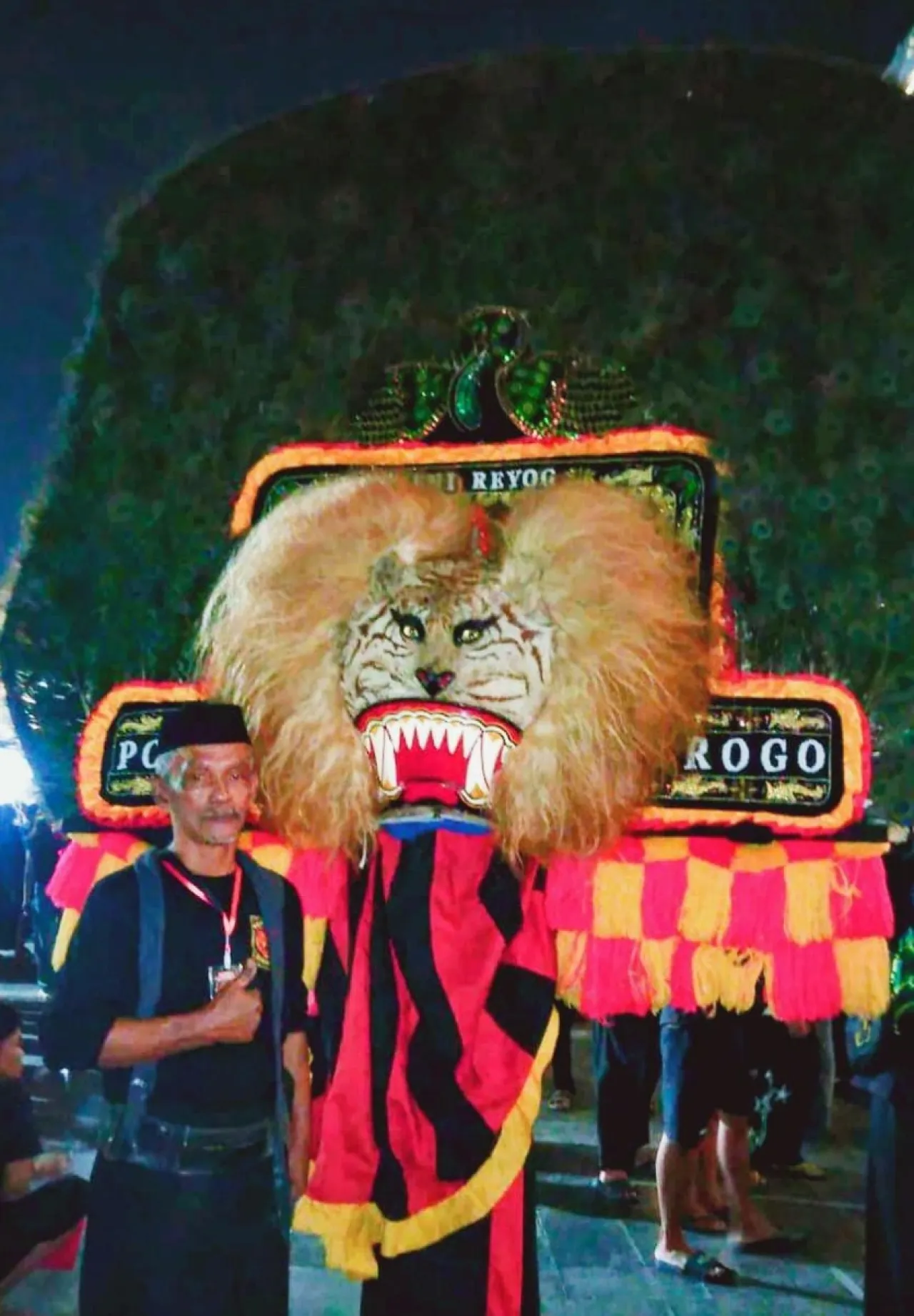 Paguyuban Reyog se-Surabaya Gelar “Ramadhan Budaya” di Kota Lama Surabaya, Santuni Anak Yatim dan Dhuafa