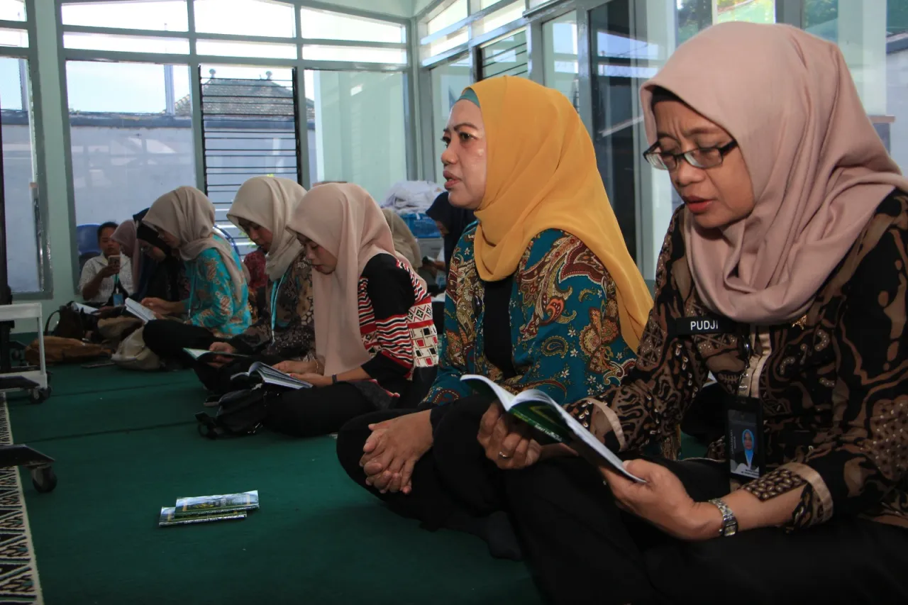 Manfaatkan 10 Hari Terakhir Ramadhan, Kalapas I Madiun Ajak Pegawai Tingkatkan Iman dan Taqwa
