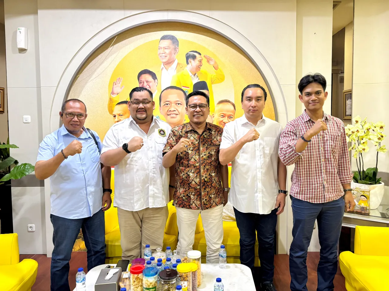 Pertina Surabaya Audiensi dengan DPRD, Dorong Tinju Jadi Solusi Kenakalan Remaja
