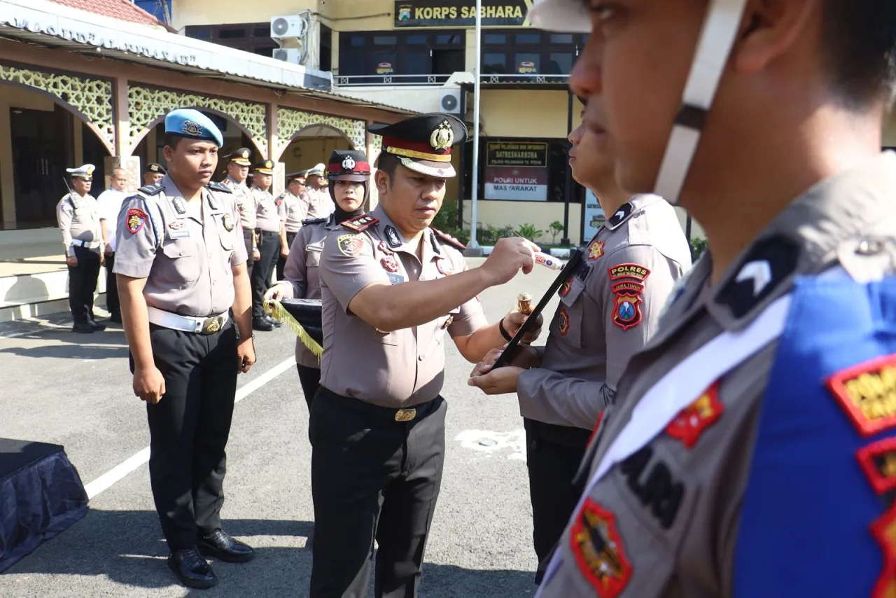 Komitmen Nyata Lewat PTDH, Polres Tanjung Perak Perkuat Pengawasan Internal
