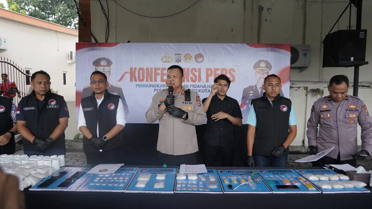 Polres Mojokerto Kota Amankan Barang Bukti Ungkap Narkoba Senilai 1,1 Miliar