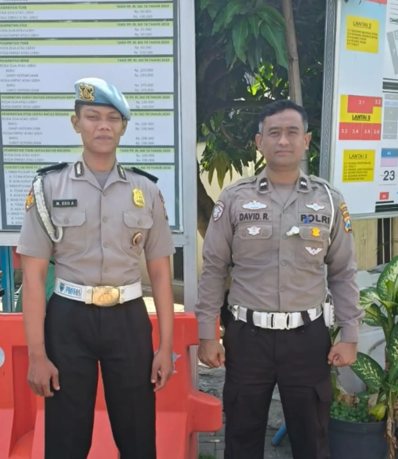 Pelayanan Humanis Samsat Surabaya Utara: Pendampingan Petugas Permudah Urusan Pajak Kendaraan Warga