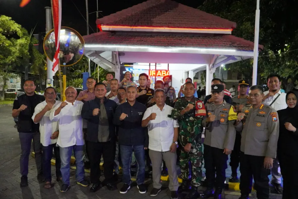 Kakorbinmas Baharkam Polri Tinjau Satkamling Rungkut Mapan Barat Surabaya, Apresiasi Sinergi 3 Pilar