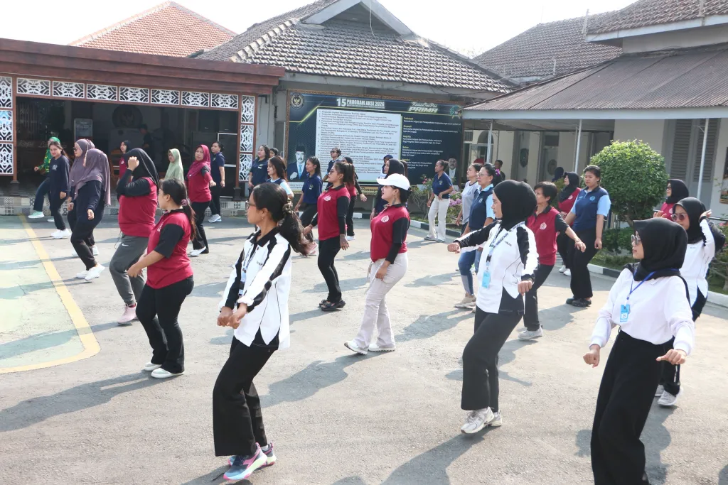 Sehat Dan Bugar Lapas Kelas I Madiun Gelar Senam Pagi Bersama Warga Binaan Wanita