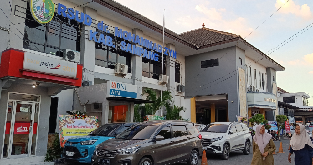 RSUD dr Mohammad Zyn Sampang, lokasi tempat kerja dokter IGD yang diamankan polisi terkait dugaan sabu/Istimewa/Bn.