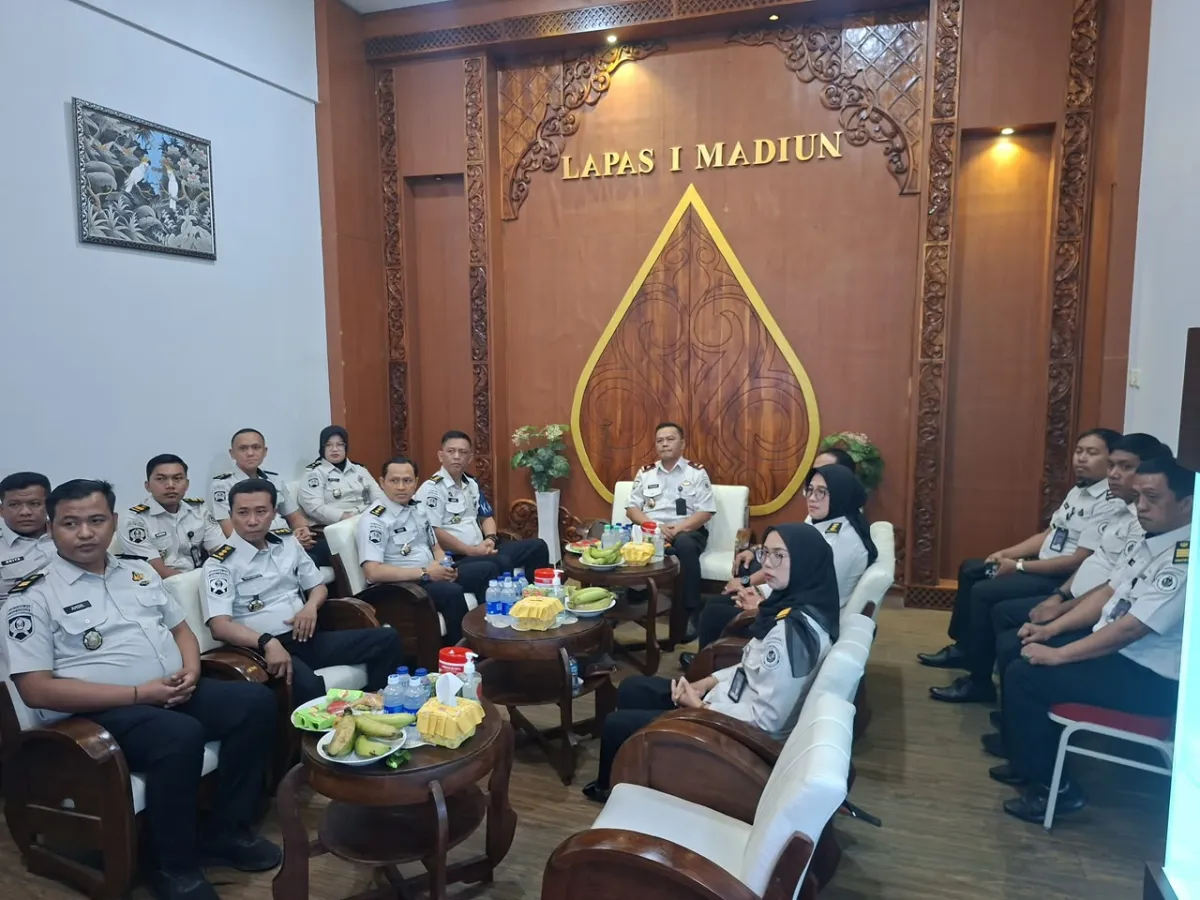 ARAHAN STRATEGIS Jajaran Lapas I Madiun Pengarahan Dirjenpas Secara Virtual sebagai Pedoman Penguatan Pelaksanaan Tugas