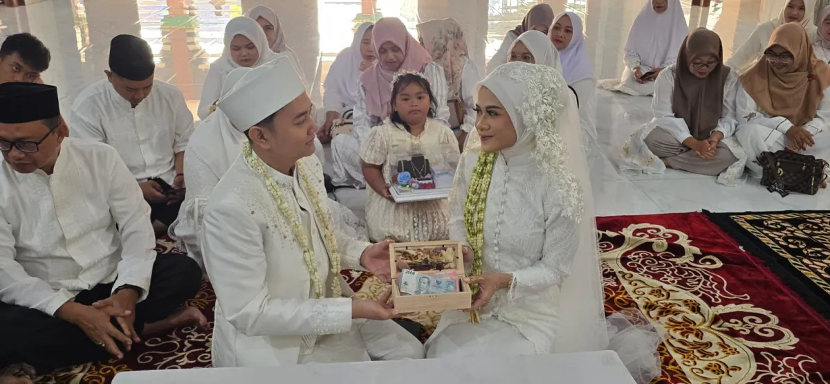 Agung Dharmawan Akhiri Masa Lanjang, Nikahi Gadis Jombang Nurlaila  Aprilia Sutrisna    