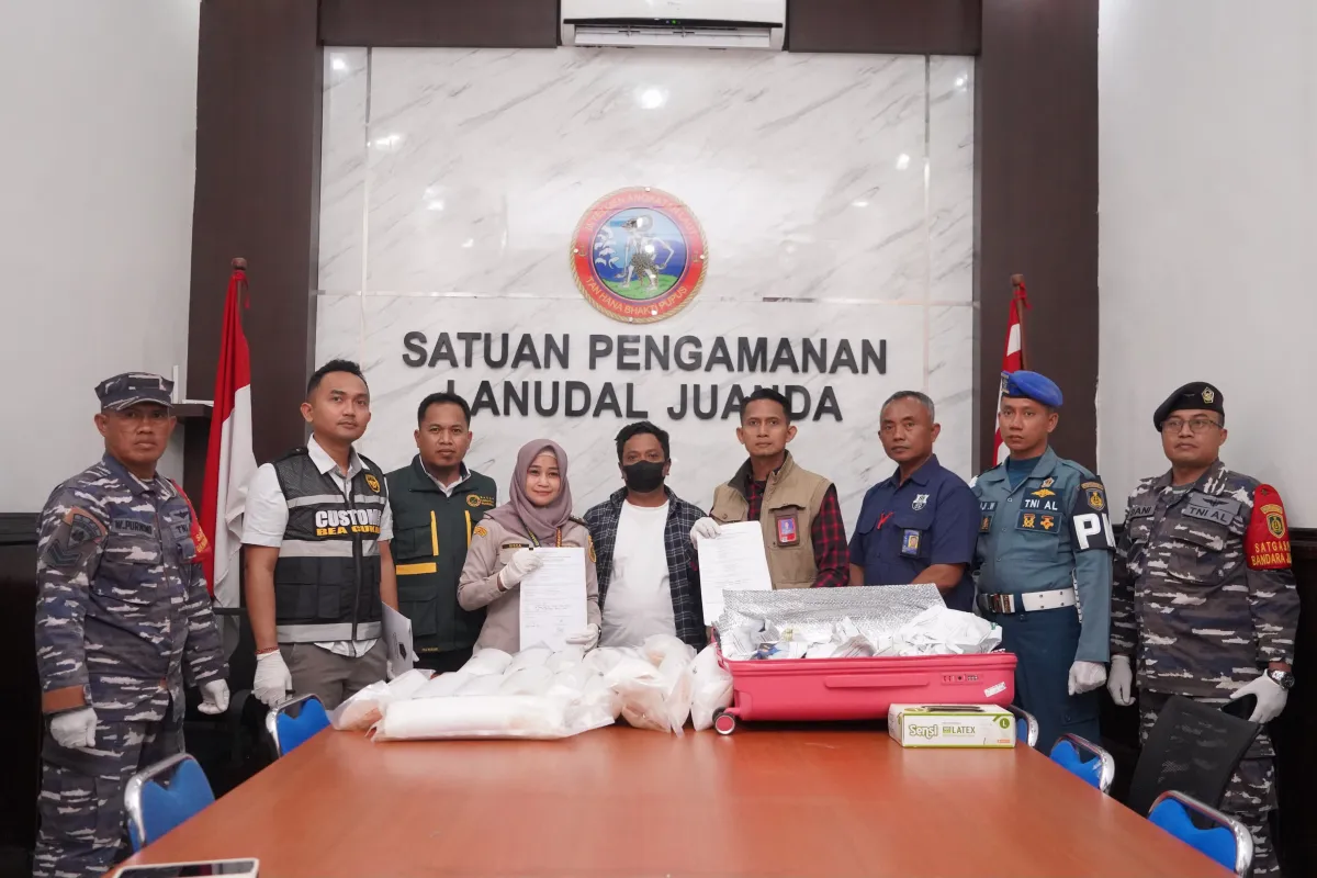 Barantin dan Petugas Gabungan Gagalkan Pengiriman 48.800 Ekor Benih Lobster  ke Singapura